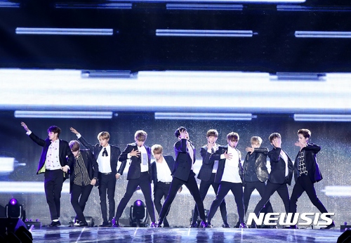 【서울=뉴시스】 워너원 데뷔 쇼케이스 현장. 2017.08.07. (사진 = CJ E&M 제공) photo@newsis.com 