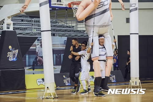 NBA 커리와 농구 대결 '무한도전' 미국서도 웃음 폭탄