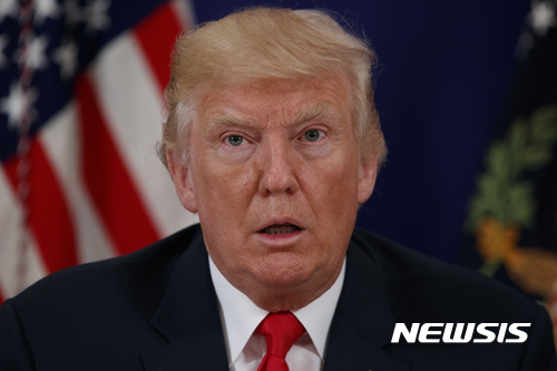 미 샬러츠빌 시장 "트럼프가 극우 백인우월주의 부채질"