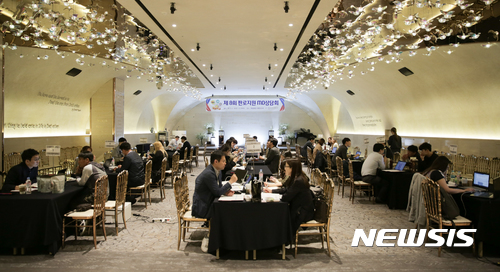  【부산=뉴시스】하경민기자 = 부산시는 부산창조경제혁신센터가 중소기업들의 신제품 개발과 매출을 늘리고 일자리를 창출하는 등 지역 경제 활성화에 큰 역할을 하고 있다고 13일 밝혔다. 2017.08.13. (사진 = 부산혁신센터 제공)&nbsp; photo@newsis.com