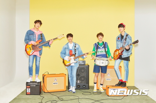 【서울=뉴시스】 아이즈, 하이틴 밴드. 2017.08.17. (사진 = 뮤직K 제공) photo@newsis.com 