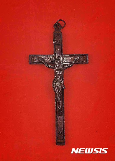 【서울=뉴시스】 다산 정약용 십자가. 부산 오륜대 한국순교자박물관 소장품이다.