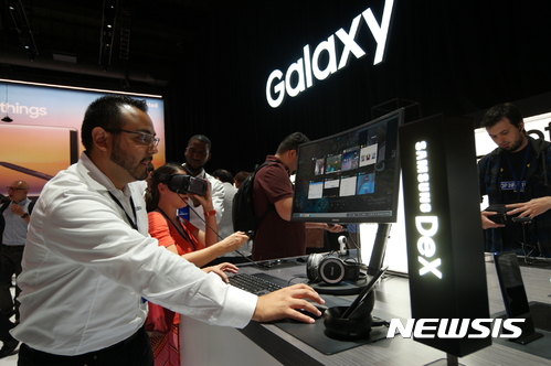 삼성, 美서 갤노트8 최대 425달러 할인…"국내는 계획 없어"
