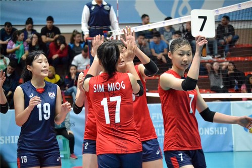 【서울=뉴시스】 U-18(18세 이하) 여자유스배구팀. (사진=국제배구연맹 홈페이지)