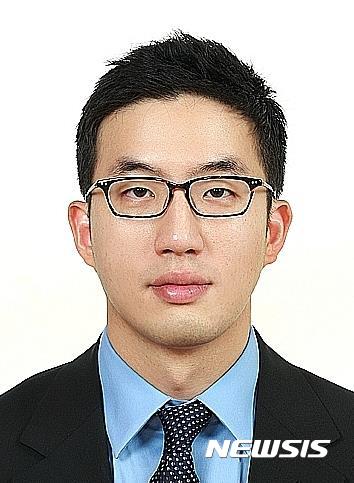 [종합2보] '글로벌 LG' 키운 구본무 회장 별세…후계자 구광모 경영 승계