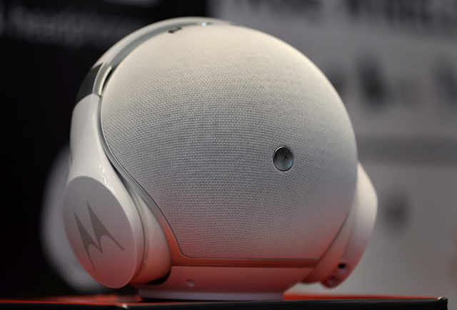 [서울=AP/뉴시스] 헤드폰