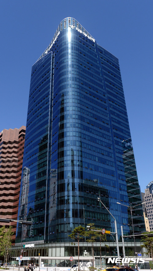 [글로벌 영토 넓히는 은행권]KEB하나은행, '동남아'에 역량 집중…非은행까지 확대