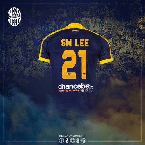 【서울=뉴시스】 이탈리아 세리아A 베로나로 이적한 이승우의 등번호. (사진=베로나 트위터)