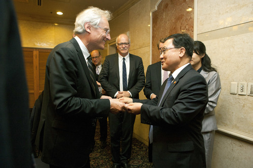 유영민 장관, 獨 카거만 공학한림원장과 4차산업 협력키로 