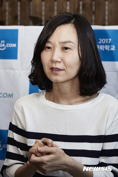 작가 조남주
