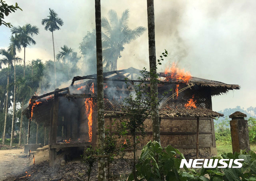 호주, 로힝야 난민에 "돈줄게 미얀마로 돌아가"