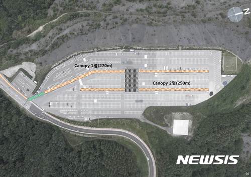 【정선=뉴시스】김태식 기자 = 강원 정선 강원랜드는 국내 리조트 업계 최초로 야외 주차장 고객이동 동선에 솔라 캐노피(solar canopy ․ 태양광 지붕)를 설치한다. 사진은 언덕주차장에 설치될 솔라 캐노피 조감도.2017.09.10(사진=강원랜드 제공) photo＠newsis.com