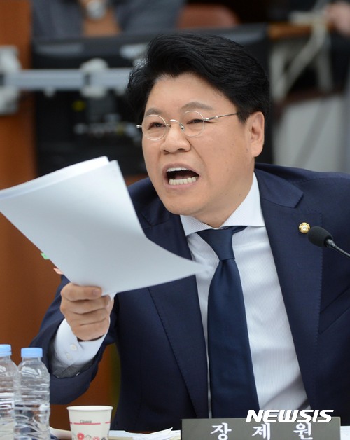 【서울=뉴시스】홍효식 기자 = 자유한국당 장제원 의원. 2017.09.12. yesphoto@newsis.com