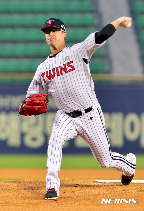 LG 떠난 허프, 일본 야쿠르트 갔다···130만달러 계약