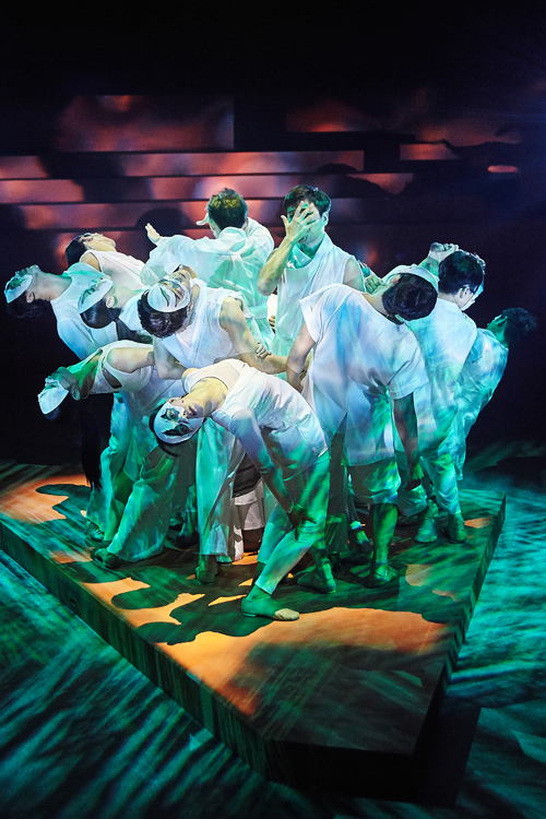 【서울=뉴시스】 가무극 '꾿빠이, 이상'. 2017.09.24. (사진 = 서울예술단 제공) photo@newsis.com