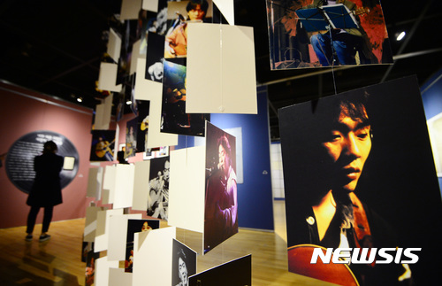【서울=뉴시스】 지난해 열린 김광석 전시. 2017.09.24. (사진 = 뉴시스 DB) photo@newsis.com 