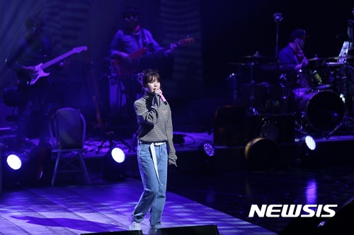 【서울=뉴시스】 아이유 팬미팅 '아홉 갈피' 현장. 2017.09.24. (사진 =페이브 제공) photo@newsis.com 