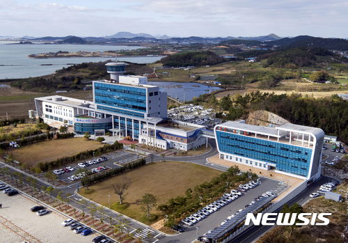 【신안=뉴시스】신안군청사 전경. 2018.03.08. (사진=뉴시스DB) photo@newsis.com