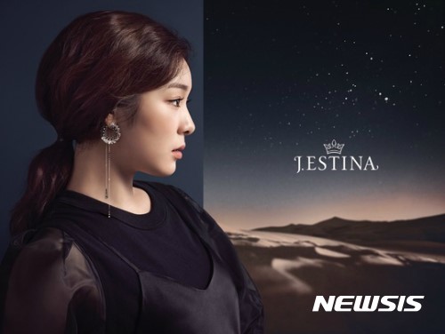 제이에스티나, 김연아 겨울 화보 공개···17 FW NEW COLLECTION ‘녹턴(NOCTURNE)'