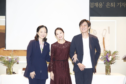 【서울=뉴시스】 문훈숙·황혜민·엄재용. 2017.10.12. (사진 = 유니버설발레단 제공) photo@newsis.com