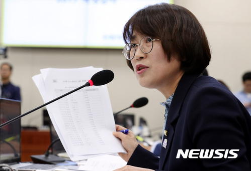 【서울=뉴시스】박영태 기자 = 추혜선 정의당 의원. 2017.10.13.since1999@newsis.com