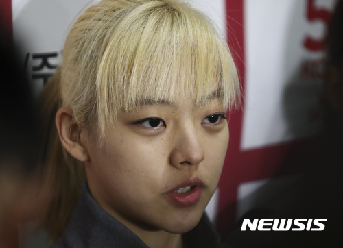 '김보름 설화' 일파만파, 빙상연맹 이어 후원업체까지 피폭
