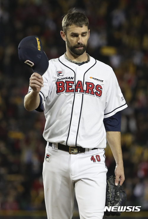 두산, 외국인 선수 전원 보류명단 제외…"니퍼트 협상은 계속"