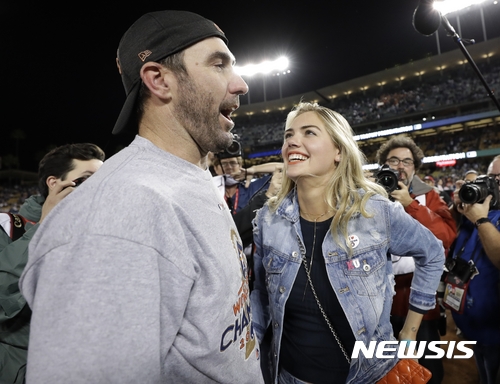 【서울=뉴시스】 저스틴 벌랜더·케이트 업튼. 2017.11.05. (사진 = AP 제공) photo@newsis.com