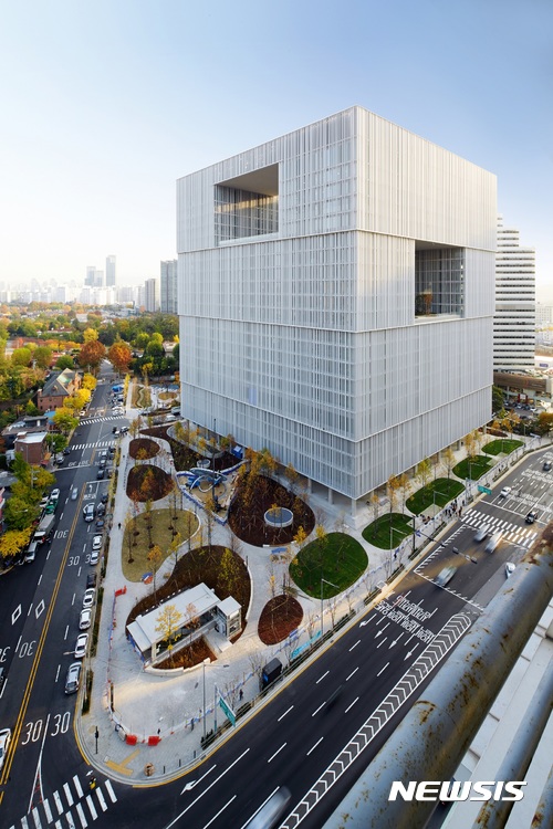 아모레퍼시픽, 사옥이전…용산시대 연다