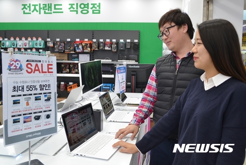 끝없이 추락하는 PC시장…스마트 기기에 입지 뺏겨