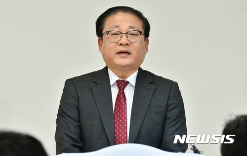 【제천=뉴시스】제천시장 선거 출마예정자 장인수씨. (사진=뉴시스 DB) photo@newsis.com