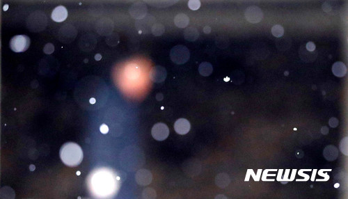 '첫눈 오는날 만나자'는 약속 잡지마요…서울에선 낭패보기 십상