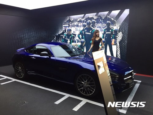 메르세데스-벤츠, '디지털쇼룸' 표방한 청담전시장 오픈