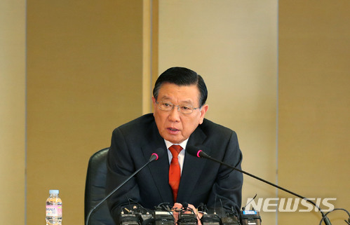 [단독]박삼구 회장 "금호석화의 금호타이어 인수전 참가, 알아서 잘 할 것"