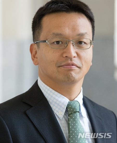 【도쿄=뉴시스】 조윤영 특파원 = ‘이소자키 아츠히토(礒﨑敦仁) 게이오대학교 준교수. 2017.11.29.(사진=우드로윌슨센터 캡처) yuncho@newsis.com