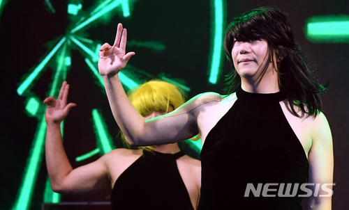 KIA타이거즈 V11 축제…팬들과 우승 기쁨 나눠 