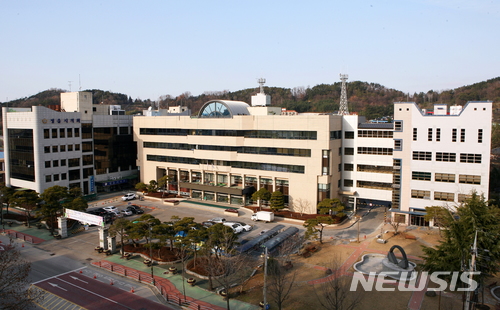 【정읍=뉴시스】 = 전북 정읍시청 전경.