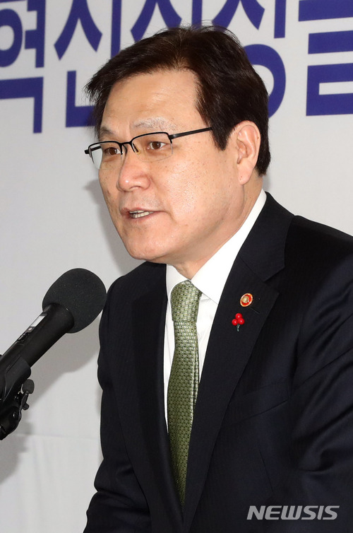 금융위 "디지털 변화, 따라잡기 어려워"…테크자문단 구성 
