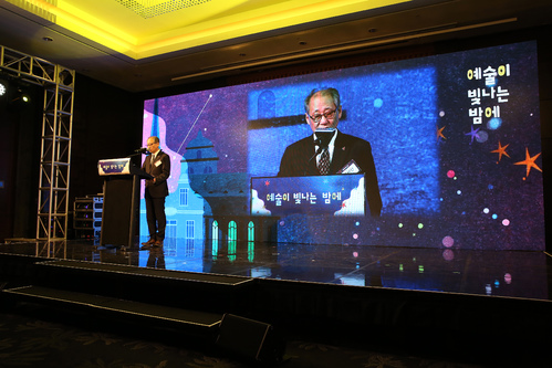 【서울=뉴시스】 황현산 위원장. 2017.12.12. (사진 = 한국문화예술위원회 제공) photo@newsis.com 