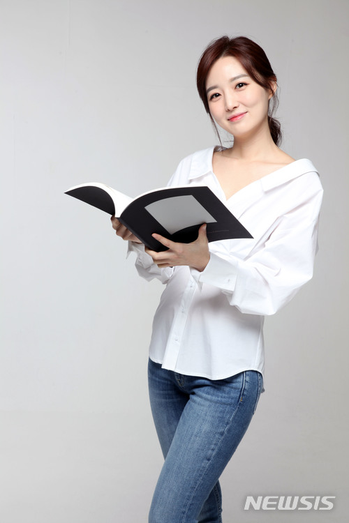 【서울=뉴시스】김소영 전 MBC 아나운서. (사진=아이오케이 컴퍼니 제공)