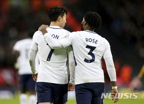 【런던=AP/뉴시스】 4경기 연속골을 넣은 손흥민 