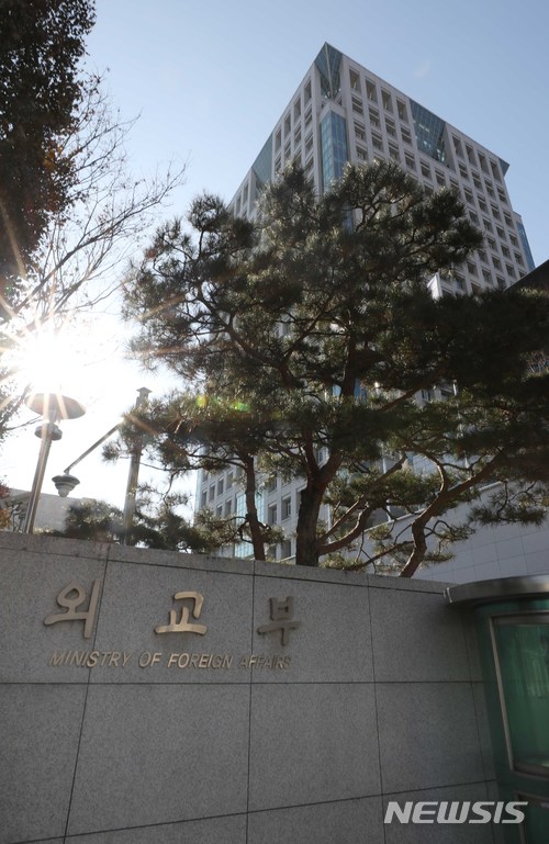 한국인 형제 필리핀 호텔서 추락사…외교부 "철저 수사 요청"