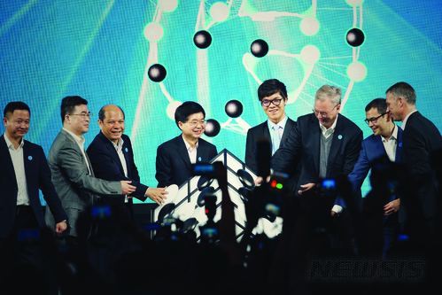 [2017 바둑계 10대 뉴스]커제 무너뜨린 알파고·세계 여자바둑 정복 등