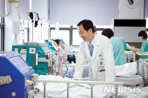 【천안=뉴시스】이종익 기자 = 충남 천안의 단국대학교병원(병원장 조종태)은 보건복지부 제3기 상급종합병원으로 지정됐다고 28일 밝혔다. 단국대병원 모습. 2017.12.28. (사진=단국대병원 제공)photo@newsis.com