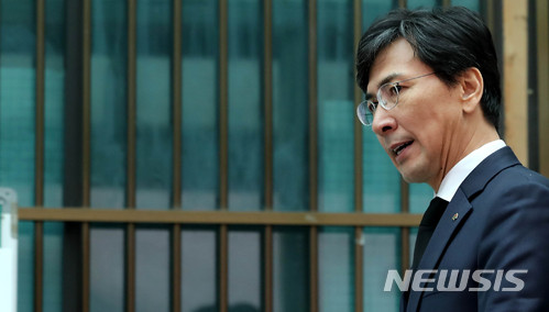 【서울=뉴시스】박주성 기자 = 안희정 전 충남지사. 2017.12.29. park7691@newsis.com