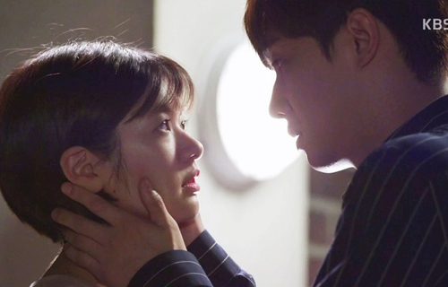 【서울=뉴시스】 정소민·이준. 2018.01.01 (사진 = KBS 2TV 드라마 '아버지사 이상해' 캡처) photo@newsis.com