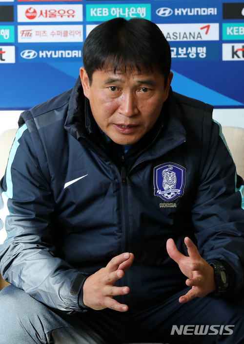 U23 대표팀 김봉길 감독, 중도하차···축구협회 계약해지