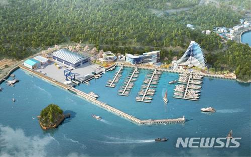 【창원=뉴시스】강경국 기자 = 2018년을 창원방문의 해로 선언한 경남 창원시는 진해구 명동 일원에 추진 중인 국가 거점형 명동 마리나항만 개발사업의 실시설계를 완료하고 해양관광 여행도시를 향해 순조롭게 출항을 준비하고 있다고 8일 밝혔다. 사진은 진해 명동 마리나 조감도. 2018.01.08. (사진=창원시청 제공)photo@newsis.com