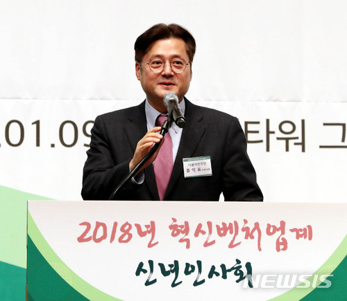 【서울=뉴시스】박주성 기자 = 홍익표 더불어민주당 의원. 2018.01.09. park7691@newsis.com