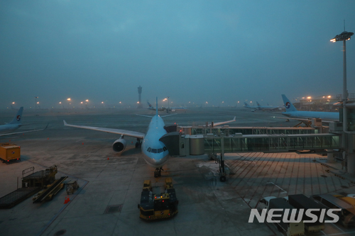 소멸 앞둔 항공마일리지…소비자 "쓰고 싶을 때 못써 뿔나" 